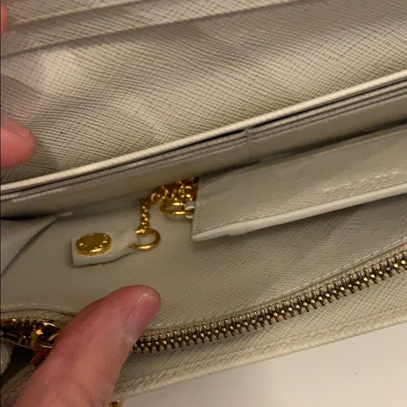 SOLD Prada saffiano long wallet - Picture 6 of 10